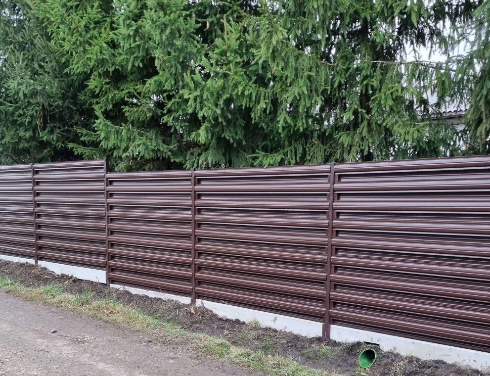 Tvoralenčių tvora 1